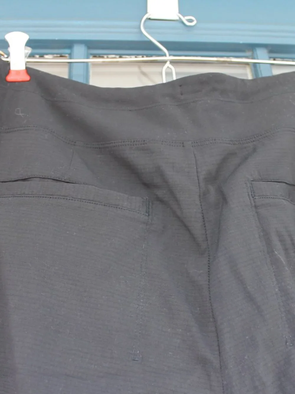 Athleta cropped pants - 6 - Picture 8 of 8